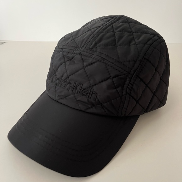 Womens Sports Cap Black Soft Basic Calvin Klien Everyday Ess One Size Fits All - Picture 9 of 9